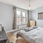 3 Bed In Oc-sz545 Кесвик
