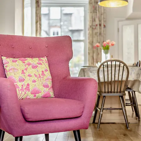 3 Bed In Oc-sz545 Дом отдыха Кесвик