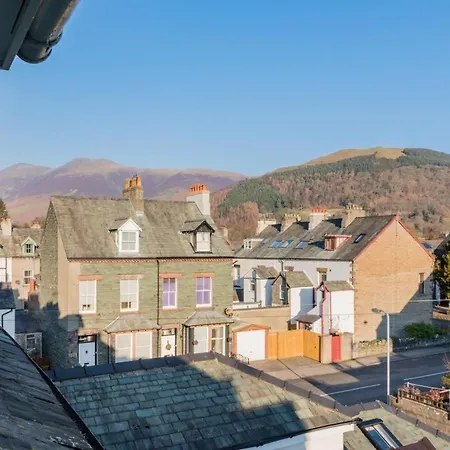 3 Bed In Oc-sz545 Кесвик